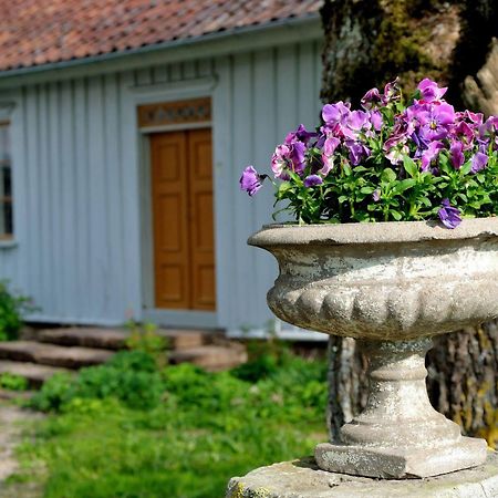 Sätuna Naestegarden Bed & Breakfast المظهر الخارجي الصورة